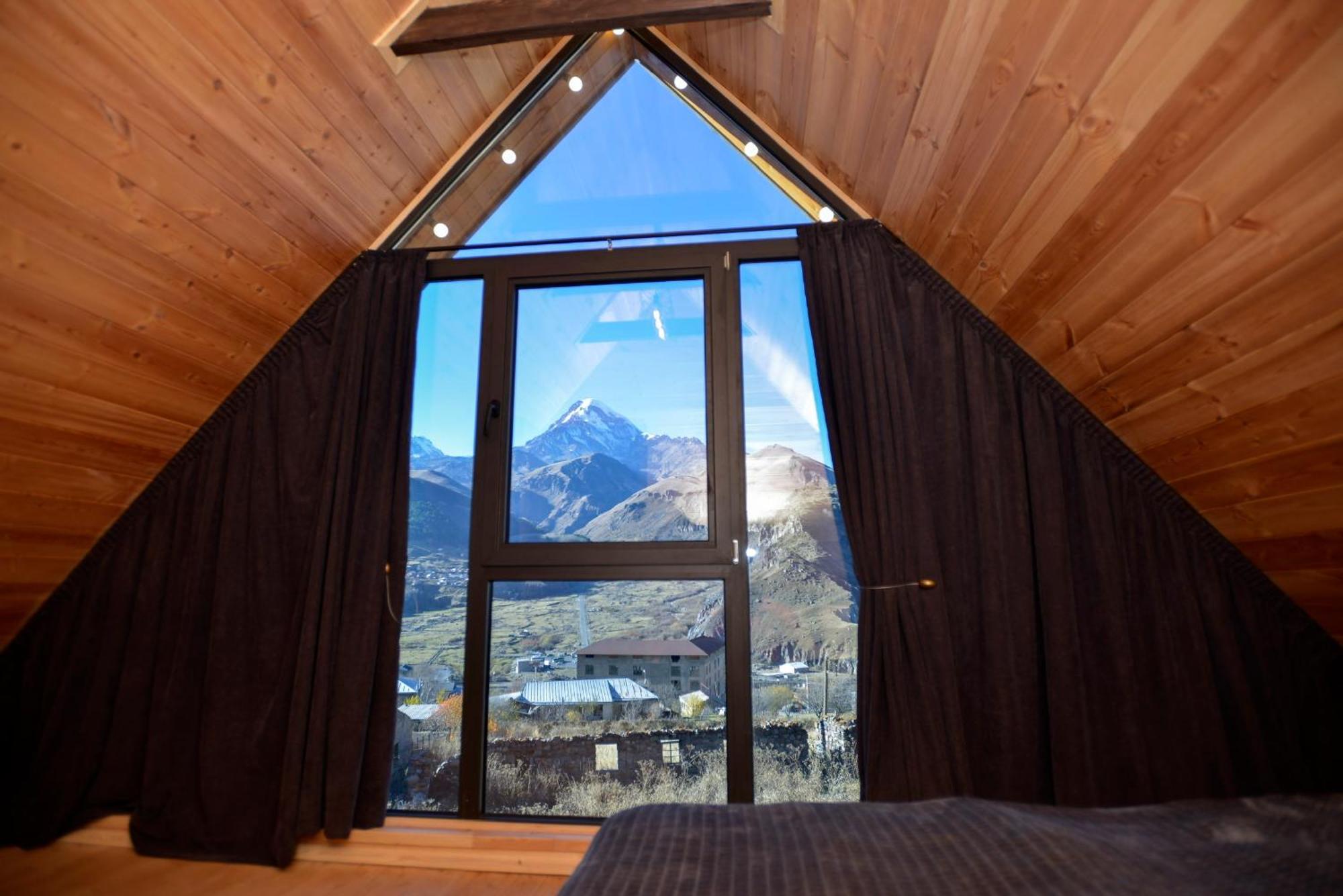 Kazbegi Story Villa Eksteriør bilde