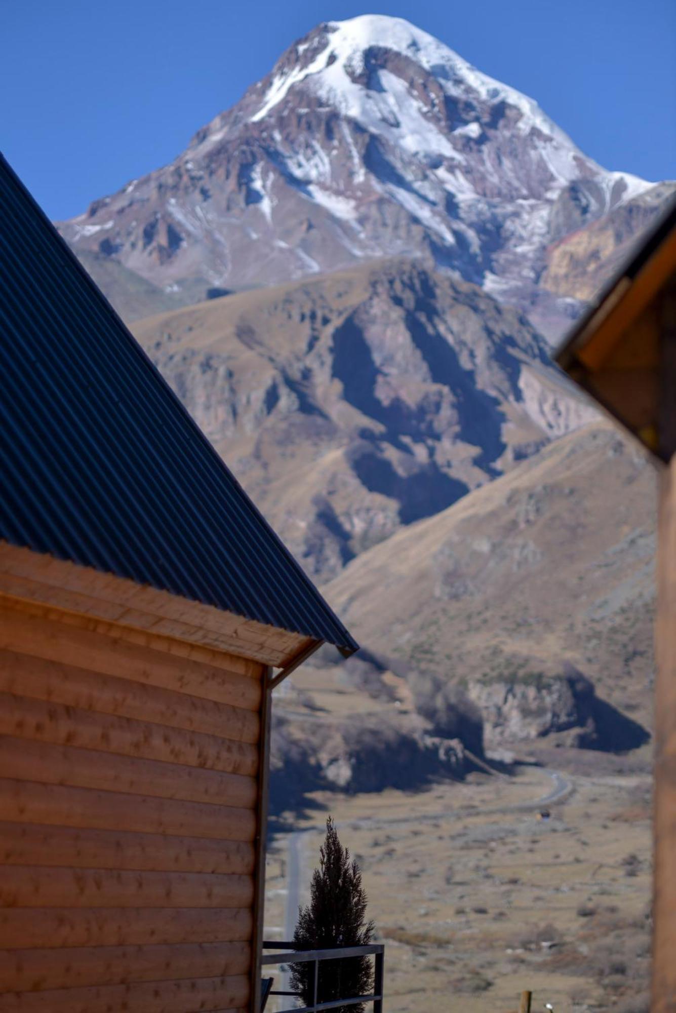 Kazbegi Story Villa Eksteriør bilde