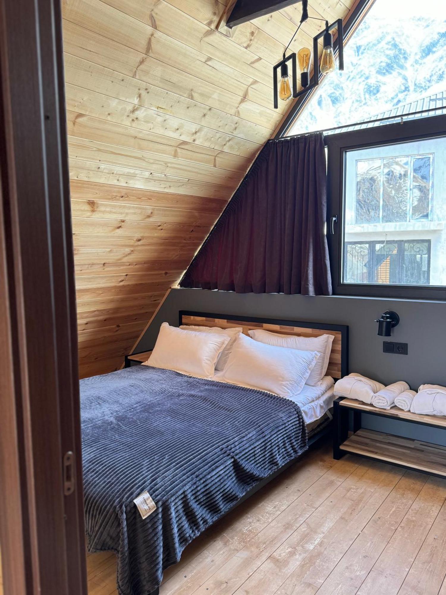 Kazbegi Story Villa Eksteriør bilde